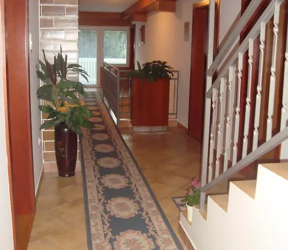 Casa de hóspedes Koprivec 2*