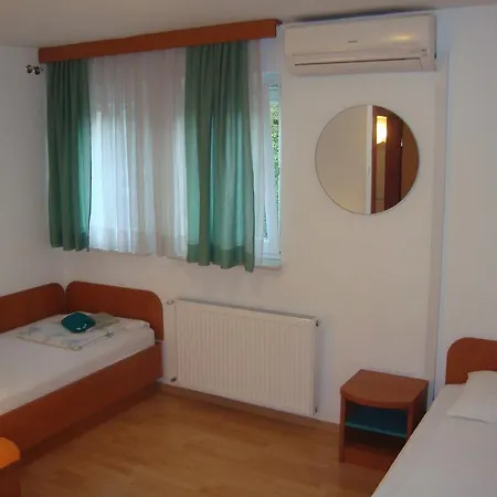 Koprivec 2*