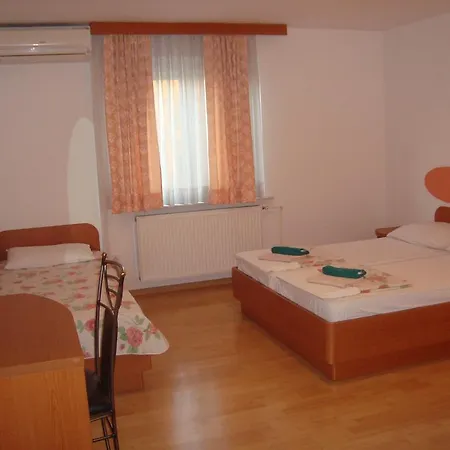Koprivec 2*